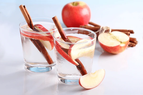 apple, cinnamon and lemon the fat burner detox drink|fitgood360.com